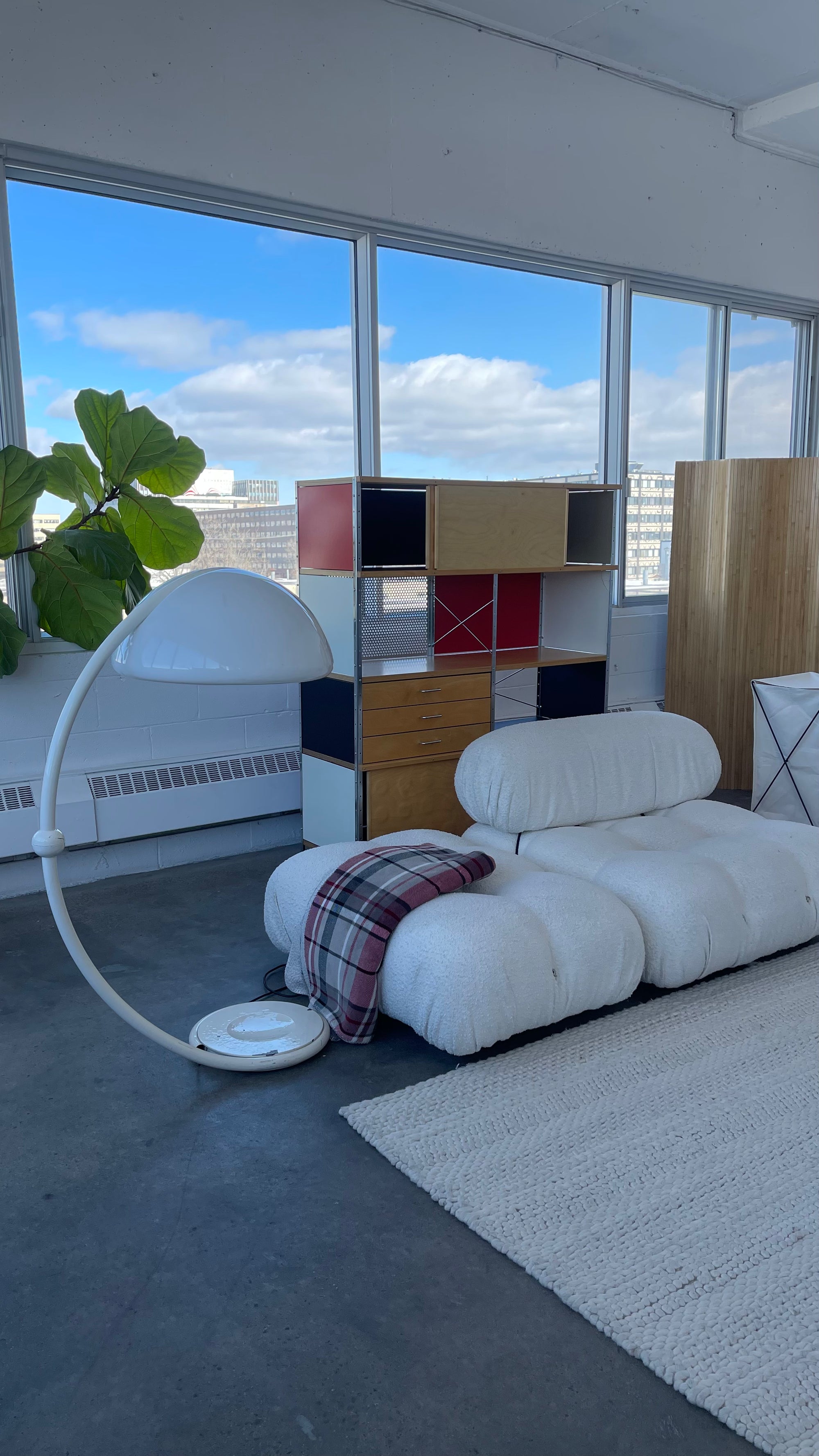 Eames Storage Unit (ESU) by Charles & Ray Eames - 4X2