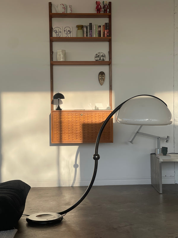 Serpente Floor Lamp by Elio Martinelli