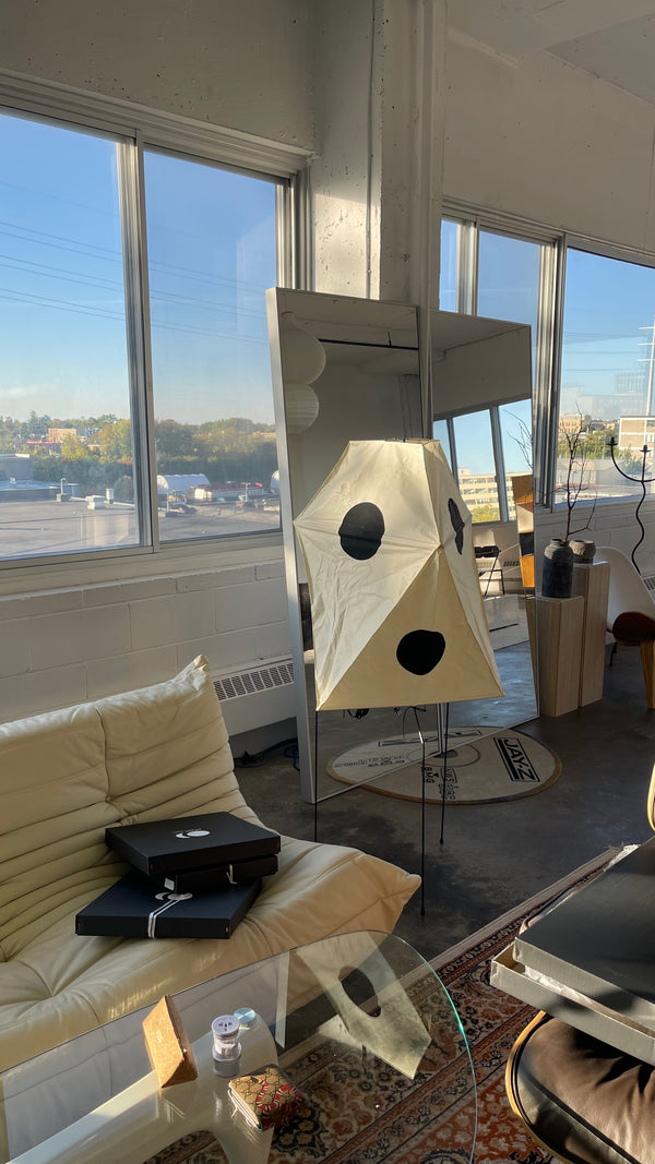Noguchi Akari UF3-Q Floor Lamp